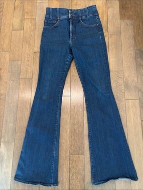 Veronica Beard Dark Blue High-Rise Flare Jeans